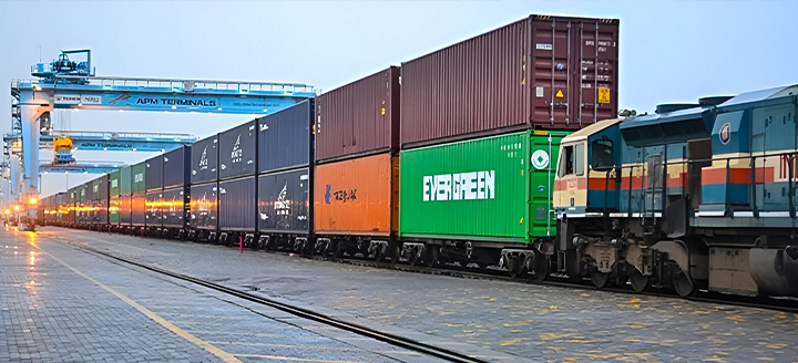 ontainerized Rail Transportation Services by Ash Logistics